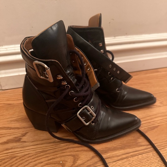 Chloe Rylee Booties - Picture 1 of 9